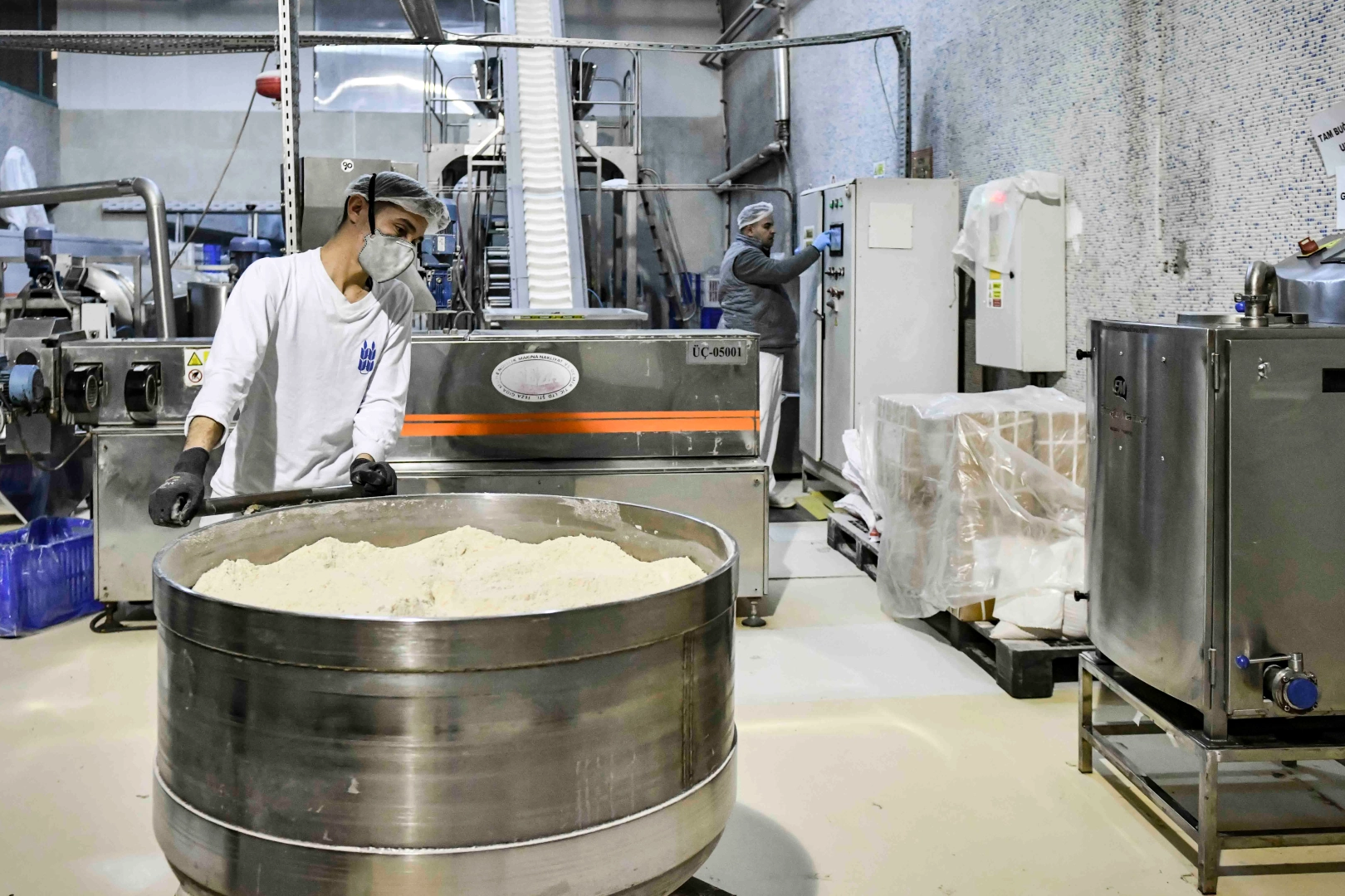 Ekmek israfının önüne geçen proje: 'Halk çerez'