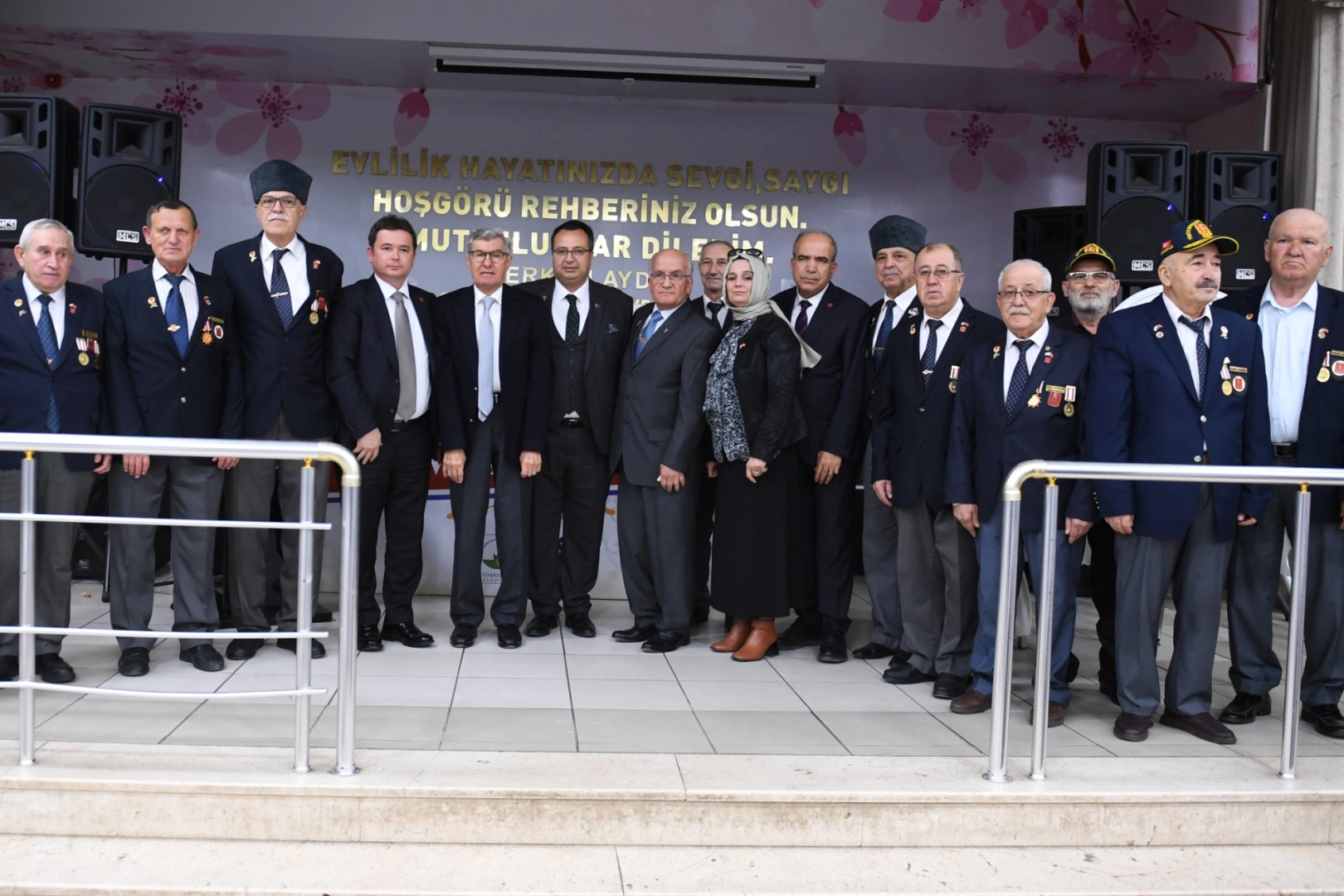 Bursa'da şehit ve gazi yakınlarından Başkan Aydın’a büyük ilgi
