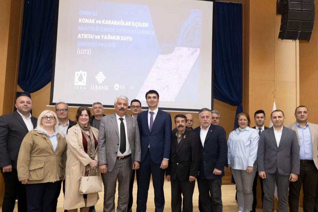 İzmir'de Konak ve Karabağlar’da hayata geçireceği projeler halka tanıtıldı