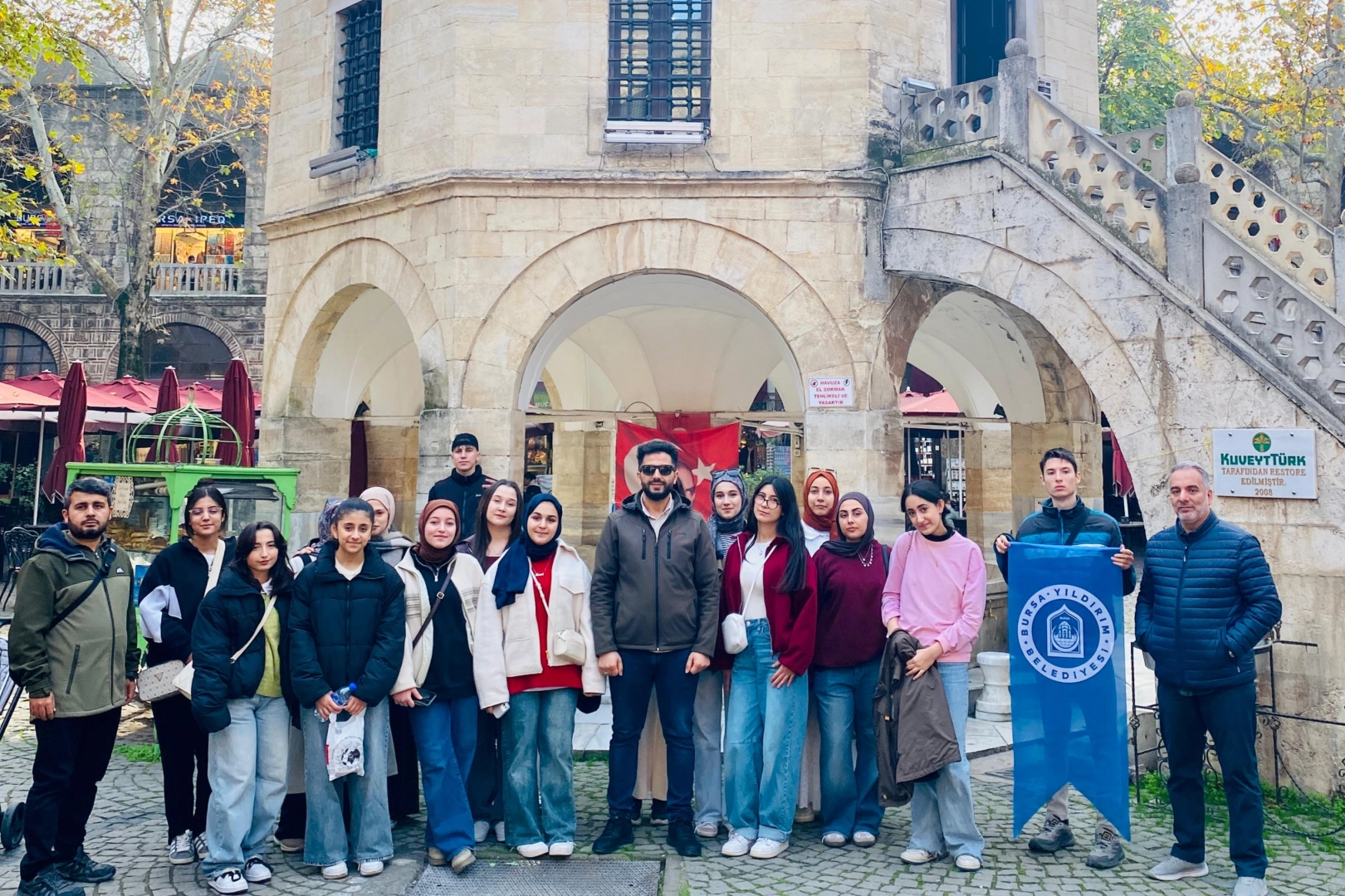 Yıldırımlı gençler Bursa'yı keşfediyor