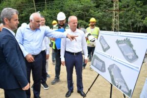 TRABZON (İGFA) - Trabzon Büyükşehir Belediye Başkanı Murat Zorluoğlu, Of