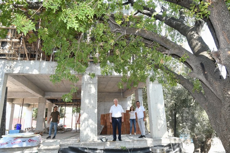 Karabağlar Belediye Başkanı Muhittin Selvitopu, Çalıkuşu, Bahar, Cennetoğlu ve General