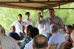 Hatay Büyükşehir Belediye Başkanı Doç. Dr. Lütfü Savaş, Antakya’da hemşehrileri