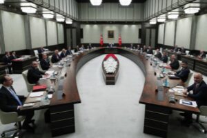 Cumhurbaşkanı Recep Tayyip Erdoğan yarın Beştepe'de kabine toplantısına başkanlık edecek.