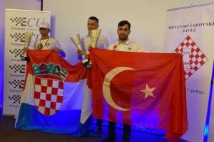 Sakarya Büyükşehir Belediyesi Spor Kulübü satranç sporcusu Berkay Çelik, Zagreb’de
