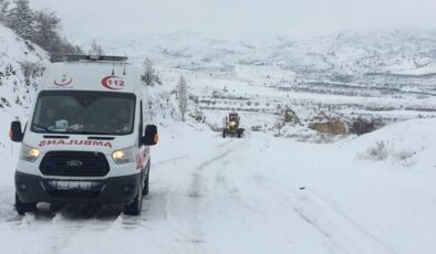 Malatya’da karla mücadele sürüyor
