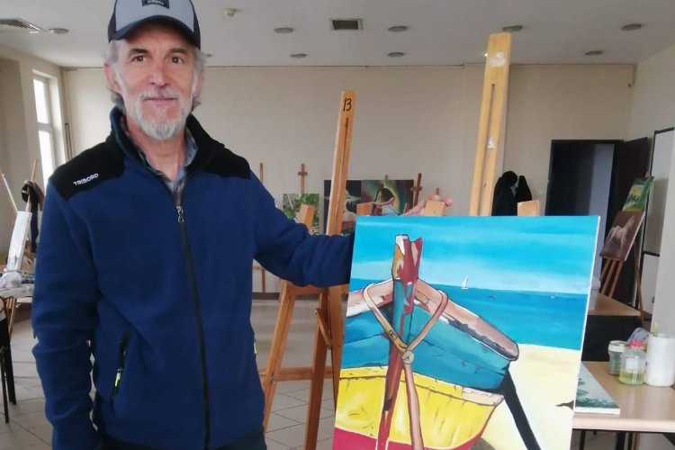 Emekli Albay Alpaslan Canbaz, hobi için gittiği kursta yaptığı yağlı