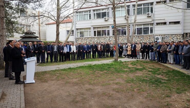 Esat Öztürk Yahyalı personeliyle bayramlaştı