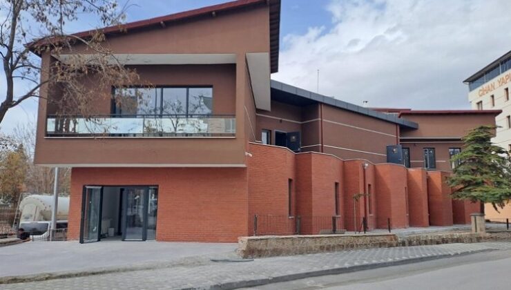 Kayseri Büyükşehir’den iki yeni kütüphane