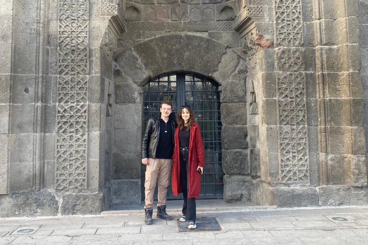 Kayseri Büyükşehir Belediyesi bünyesinde bulunan Selçuklu Uygarlığı Müzesi’ni ziyaret eden,