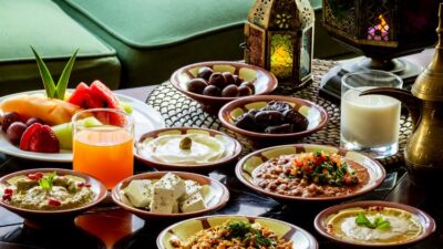 Ramazan’da iftar, mutlaka sahur ve 2 küçük ara öğün ile