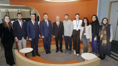 Ankara Üniversitesi Rektörü Prof. Dr. Necdet Ünüvar ve beraberindeki heyet,