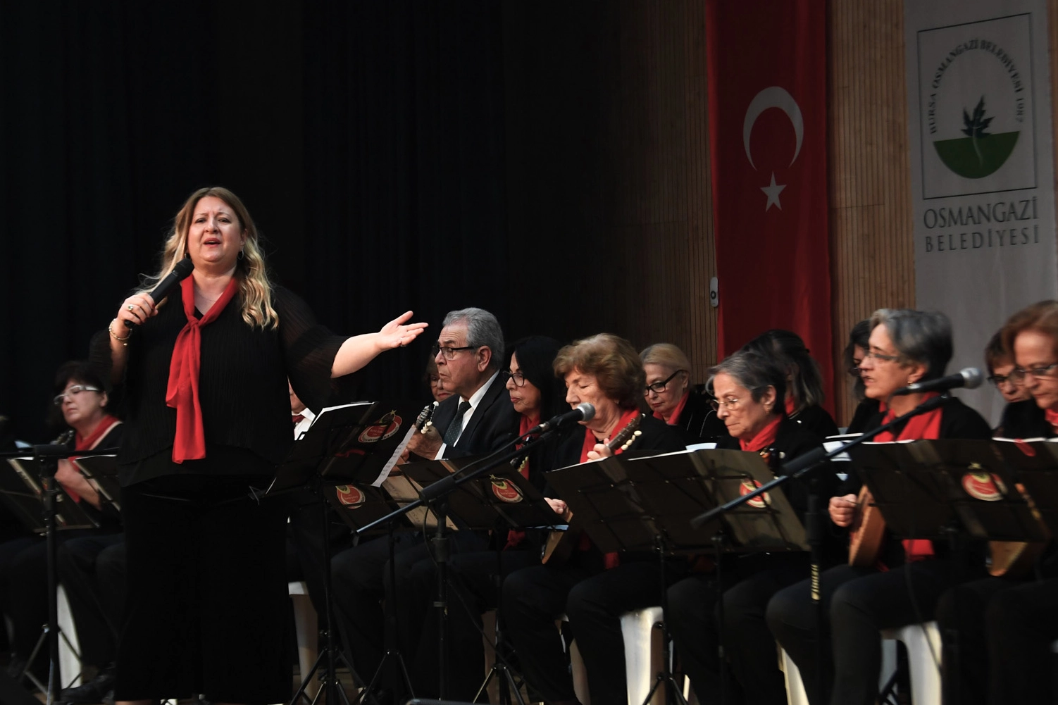 Bursa Osmangazi Belediyesi, Türkiye Cumhuriyeti’nin eski Milli Eğitim Bakanlarından ve