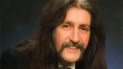 Kocaeli Büyükşehir Belediyesi, milyonların gönlüne taht kuran usta sanatçı Barış