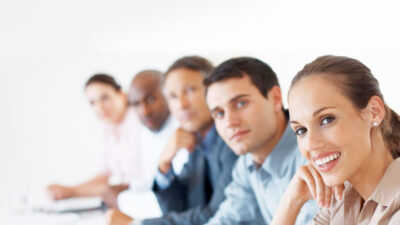 Yurtdışı eğitim, günümüz gençliği için önemli bir fırsat sunar. Ancak