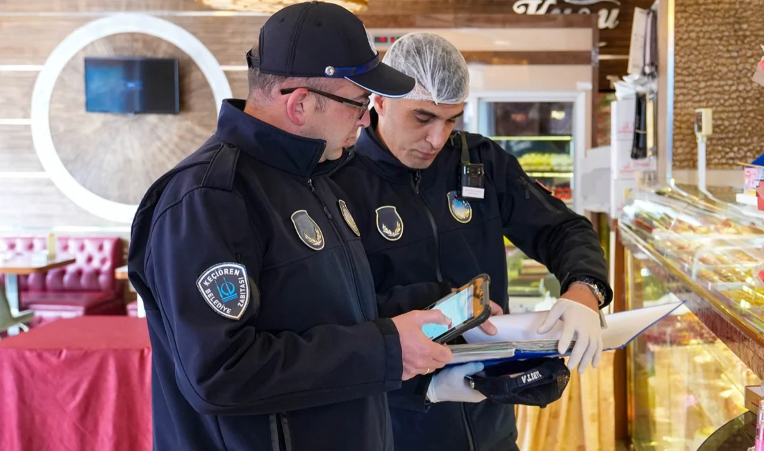 Ankara Keçiören Belediyesi Zabıta Müdürlüğü ekipleri, yaklaşan Ramazan Bayramı öncesi halk