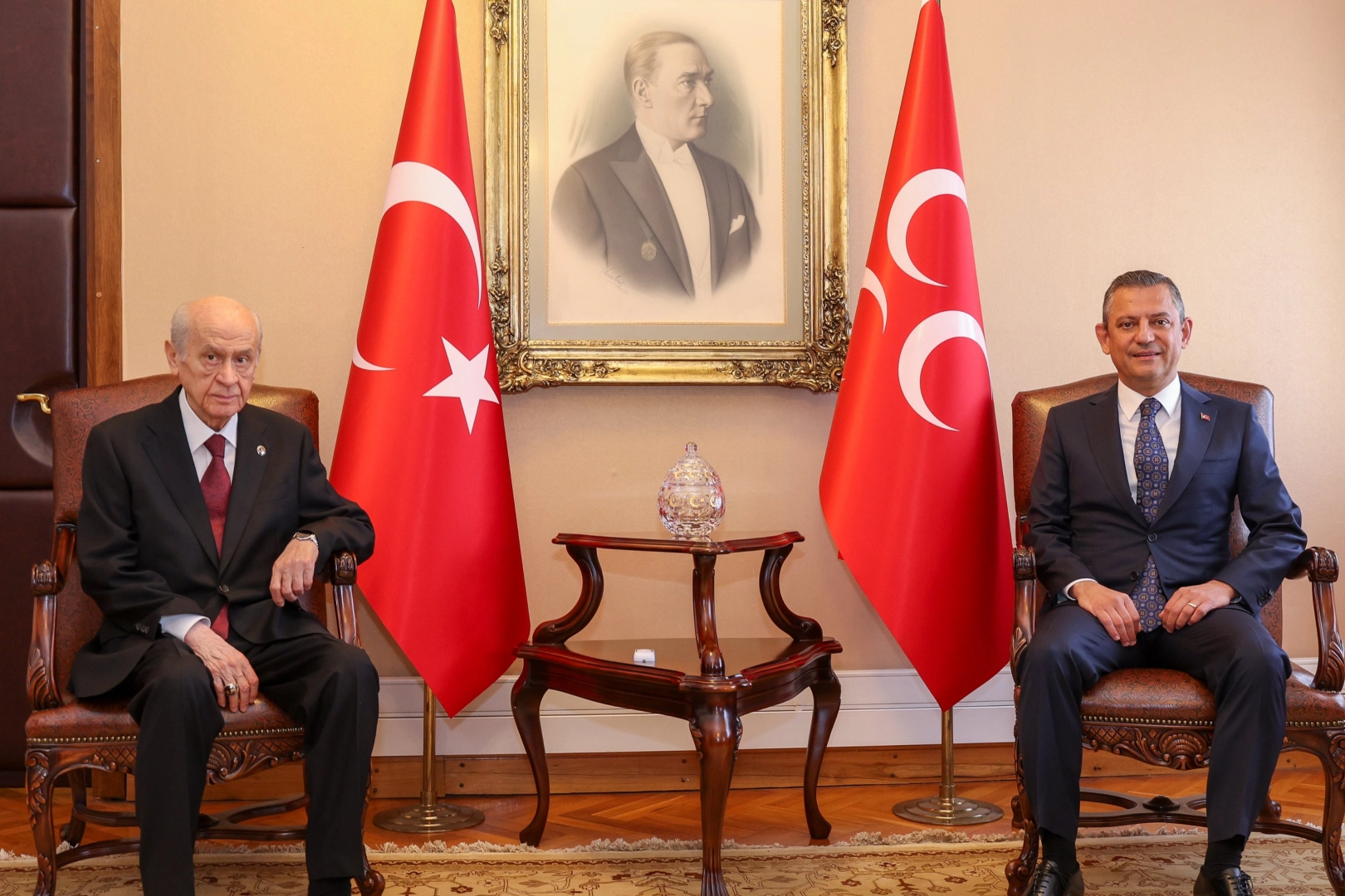 CHP Genel Başkanı Özgür Özel’in yaşanan gelişmeler üzerine sokak çağrısı