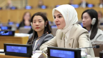 Aile ve Sosyal Hizmetler Bakanı Mahinur Özdemir Göktaş, “Kadınların karar