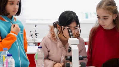 Millî Eğitim Bakanlığınca, Bilim ve Sanat Merkezleri (BİLSEM) öğrenci tanılama