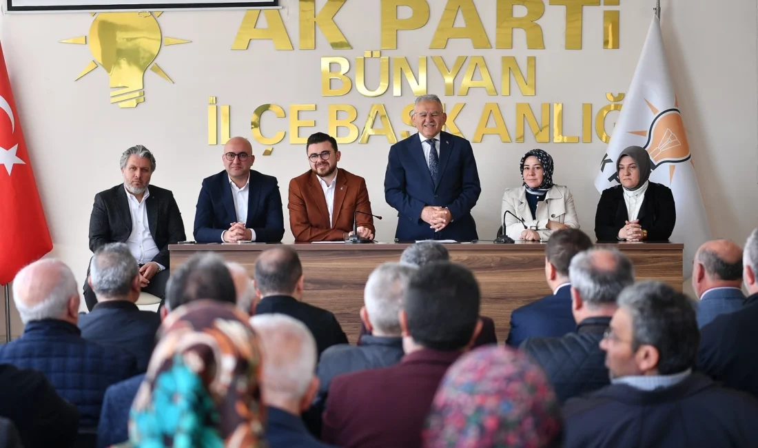 Kayseri Büyükşehir Belediye Başkanı Dr. Memduh Büyükkılıç, Türkiye’de toplu ulaşımda