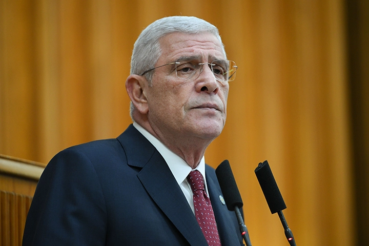 Partisinin grup toplantısında konuşan İYİ Parti Genel Başkanı Müsavat Dervişoğlu,