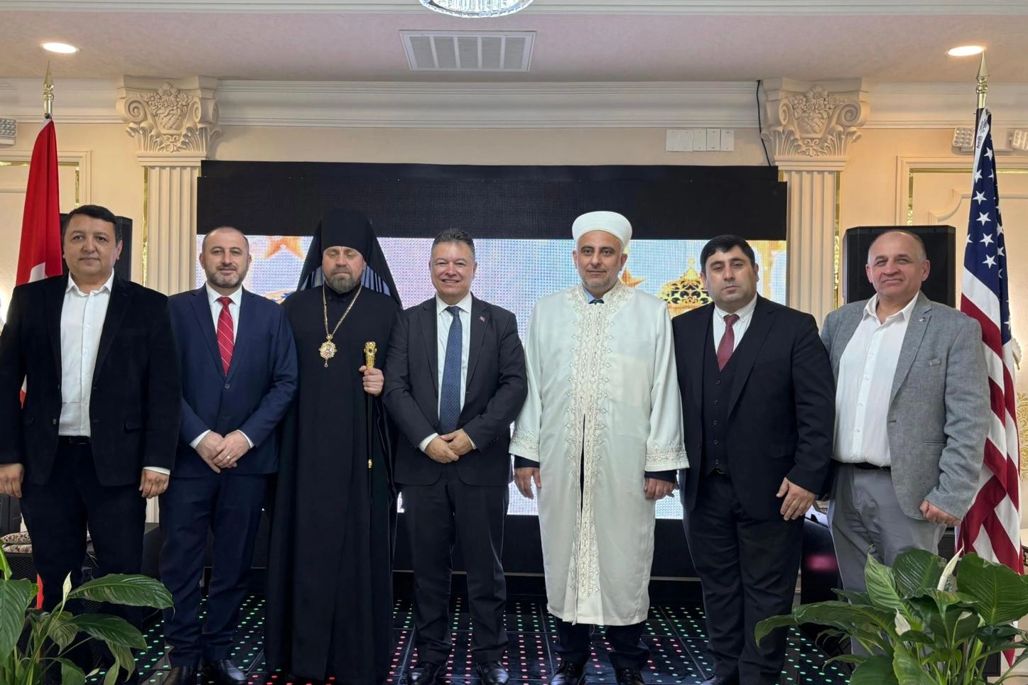 Dünya Ahıskalılar Birliği (DATÜB), Philadelphia’da iftar programı düzenledi. Türkiye’nin New