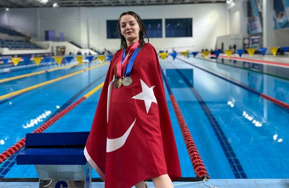 Eskişehir Büyükşehir Spor Kulübü sporcusu Dünya ve Avrupa Şampiyonu Paralimpik