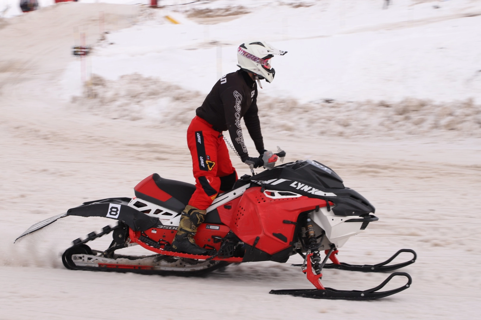 Dünya Kar Motosikleti Şampiyonası’nın ilk yarışı 1-2 Mart tarihlerinde Finlandiya’nın