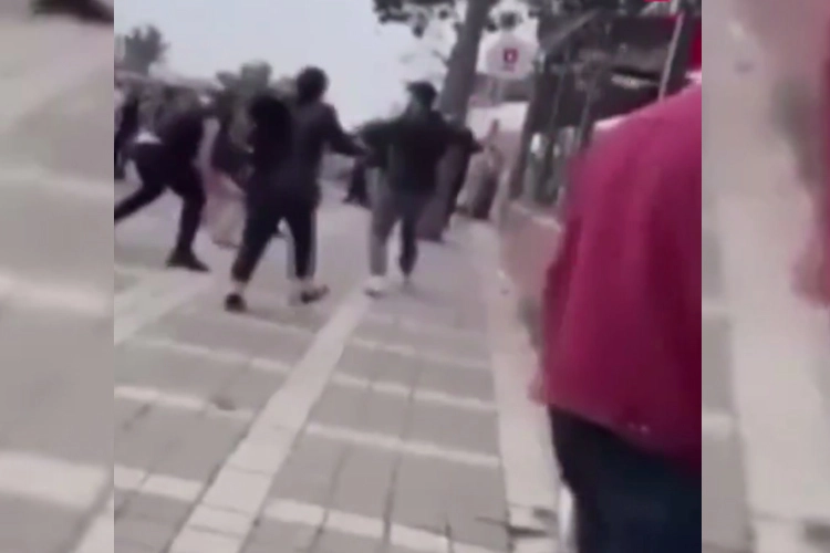 İstanbul Valiliği, CHP Genel Başkanı Özgür Özel’in ‘boykot’ listesinde duyurduğu