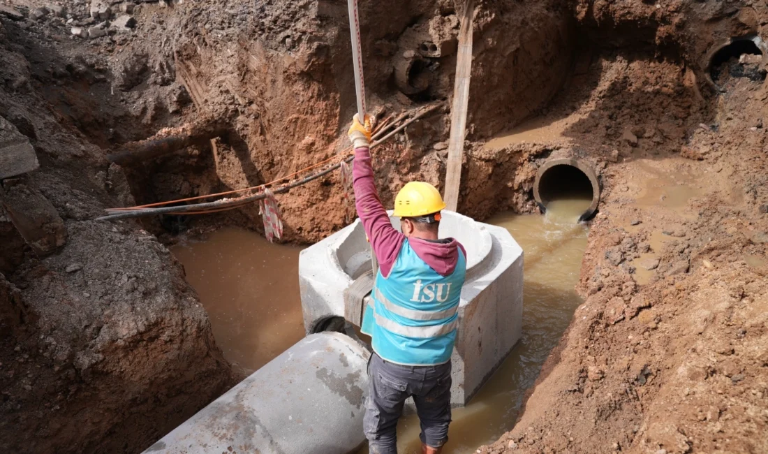 Kocaeli Büyükşehir Belediyesi İSU Genel Müdürlüğü, Derince Denizciler Caddesi’nde sürdürdüğü