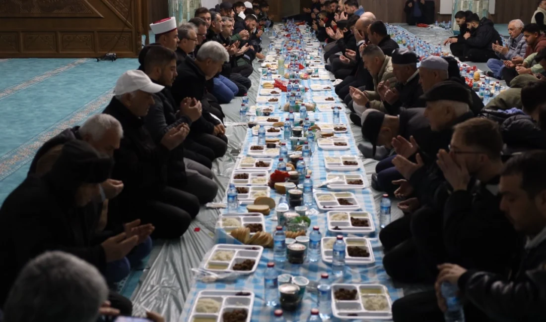 Kocaeli Büyükşehir, “Balkanlarda İftar Buluşması” etkinliği kapsamında bu yılki ilk iftar