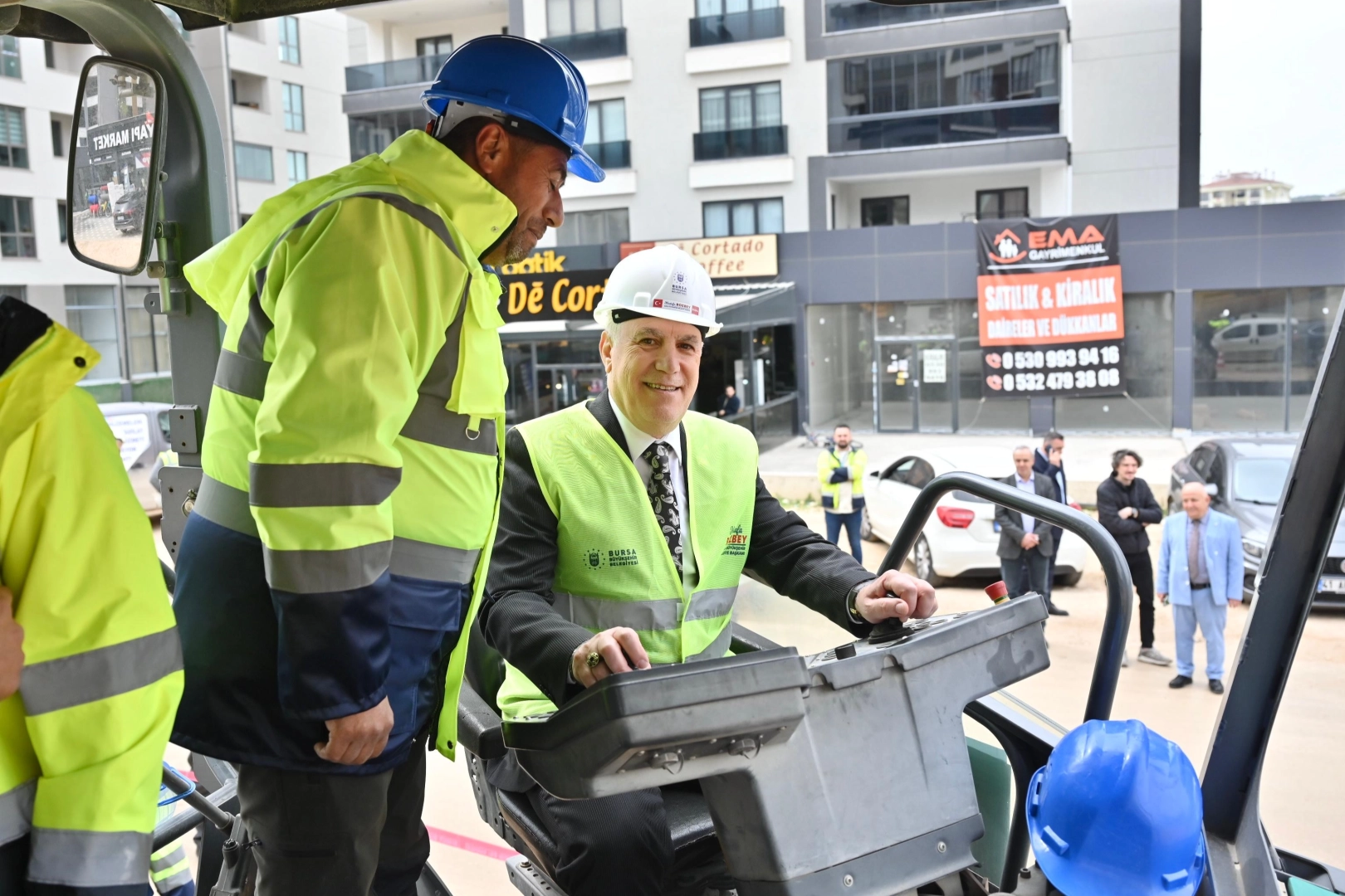 Bursa’nın daha yaşanabilir bir kent olması için altyapı ve üstyapı