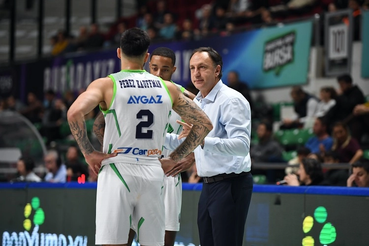 Semt77 Yalovaspor karşısında rotasyonu geniş tutarak Avrupa maçı öncesi enerjiyi