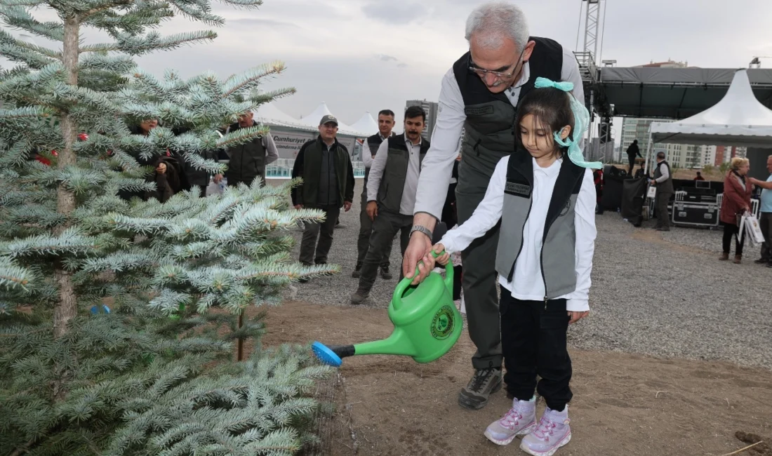 Doğa ve ağaç sevgisini aşılamak için her yıl 21-26 Mart