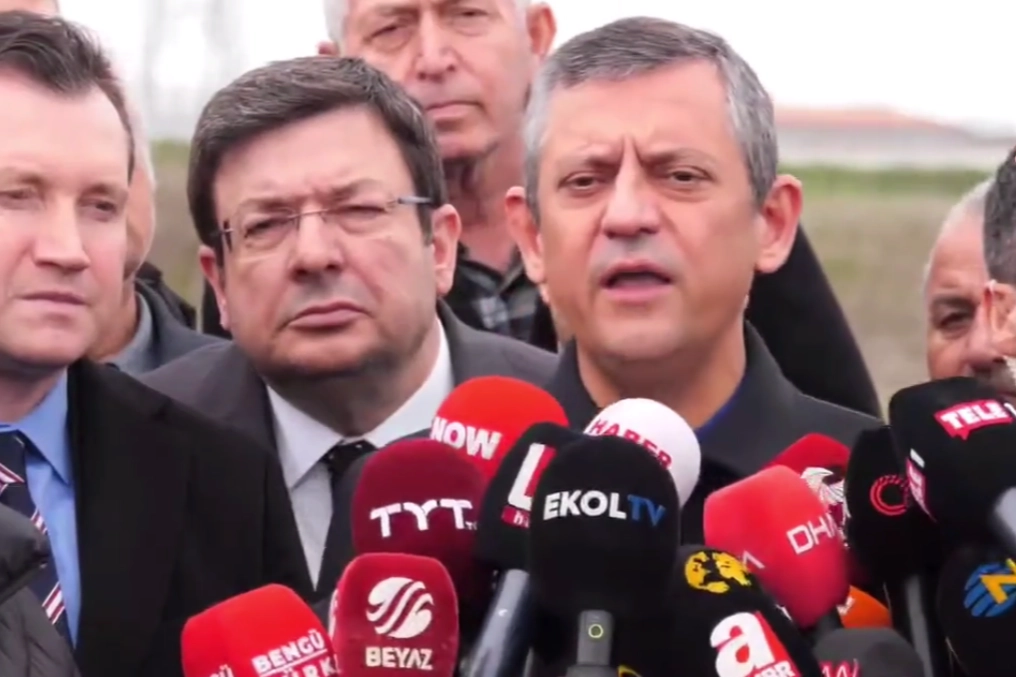 CHP Genel Başkanı Özgür Özel, Silivri Cezaevi’nde tutuklu bulunan İstanbul