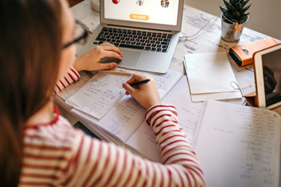 Ramazan ayında oruç tutunlar için ders çalışmak, oruçluyken enerji yönetimi