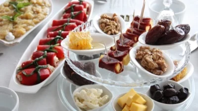 Dengeli ve düzenli bir beslenme planın yanı sıra yeterli fiziksel