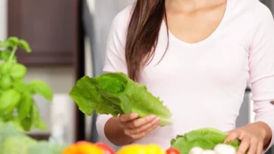 Güçlü ve sağlıklı kemiklere sahip olmak için sağlıklı yaşam,düzenli uyku ve doğru