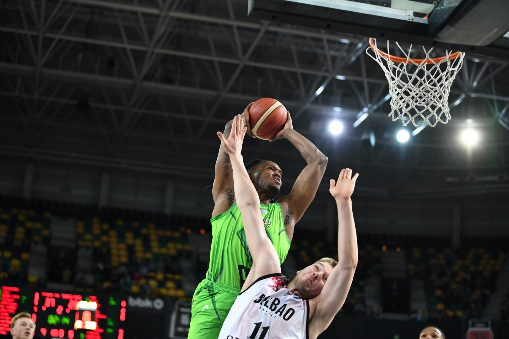TOFAŞ Basketbol Takımı, FIBA Europe Cup çeyrek final rövanş karşılaşmasında