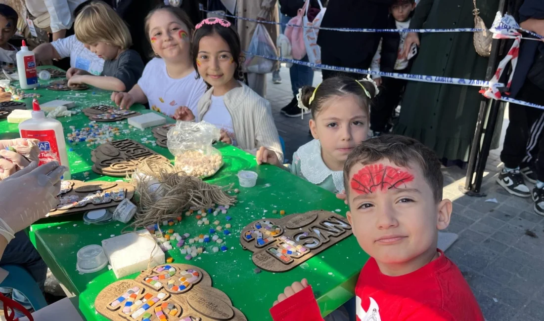 Kocaeli Büyükşehir Belediyesi’nin Gebze’de düzenlediği 23 Nisan şenliği; atölyeler, oyun