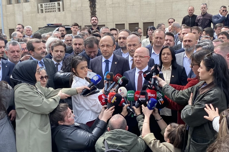 AK Parti Bursa İl Başkanlığı, Bursa Büyükşehir Belediye Başkanı Mustafa