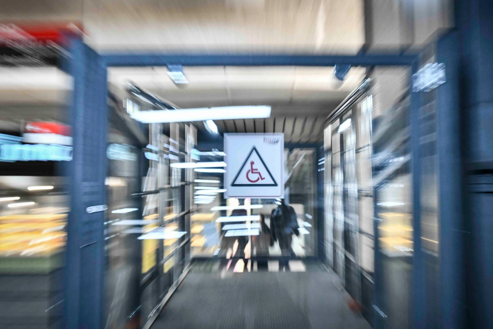 Ankara Büyükşehir Belediyesi, engelli bireylerin toplu taşımada yaşadığı zorlukları ortadan