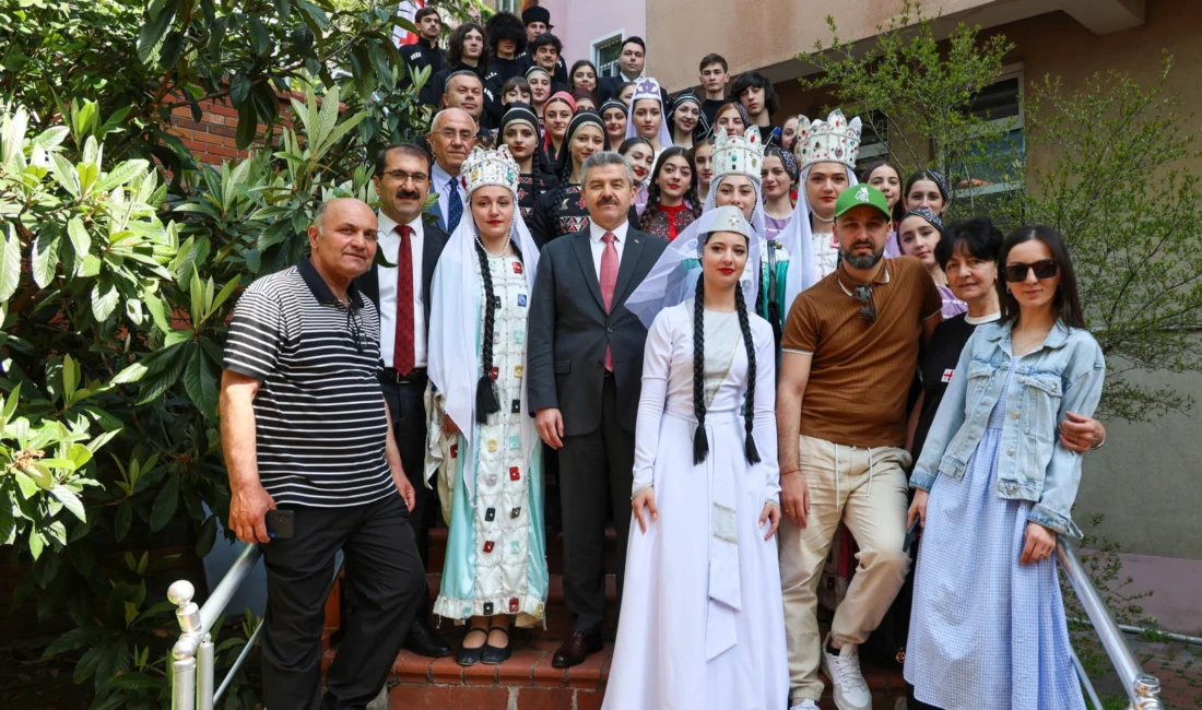 Artvin Valisi Turan Ergün,  23 Nisan Ulusal Egemenlik ve Çocuk