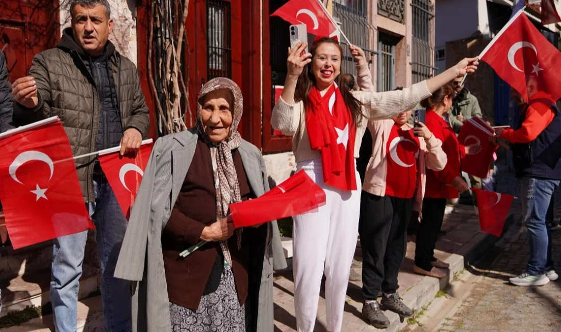 Türkiye Cumhuriyeti’nin kurucusu Gazi Mustafa Kemal Atatürk’ün Ayvalık’a gelişinin 91’inci