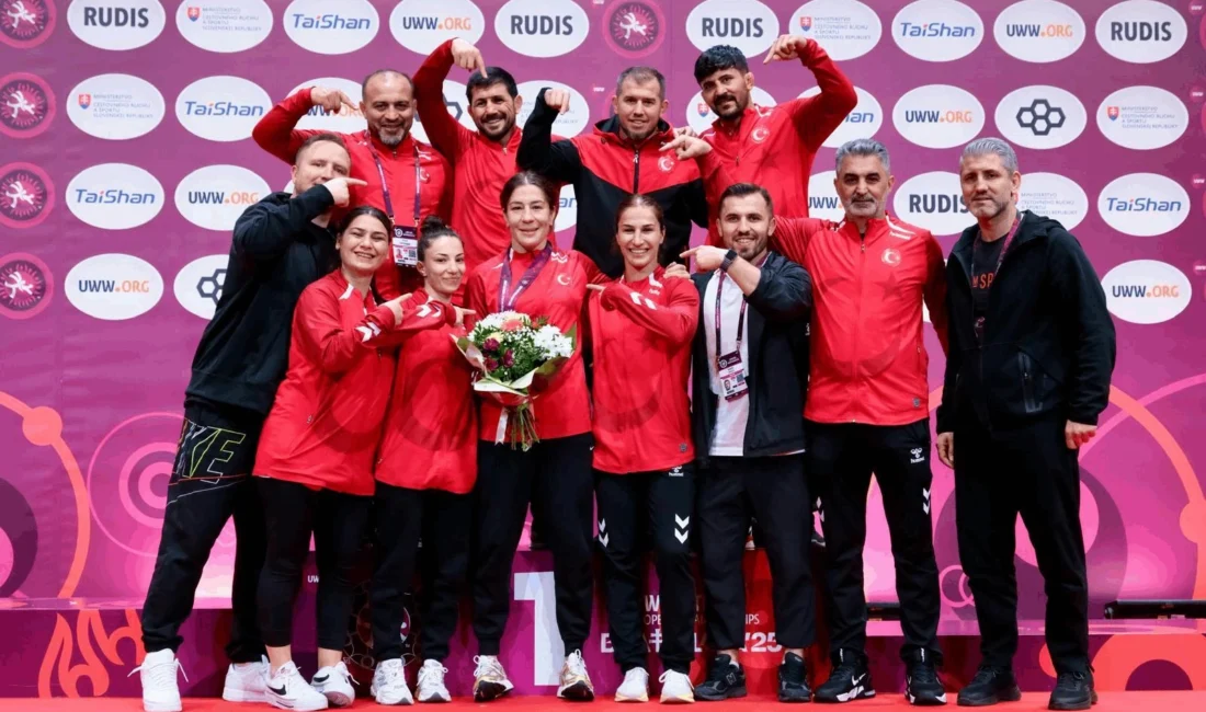 Balıkesir Büyükşehir Belediyespor’un başarılı sporcusu, milli güreşçi Yasemin Adar Yiğit