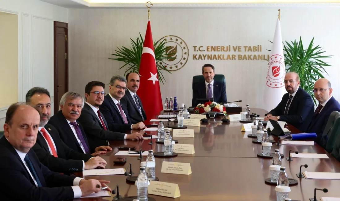 AK Parti Konya Milletvekilleri ve Konya Büyükşehir Belediye Başkanı Uğur