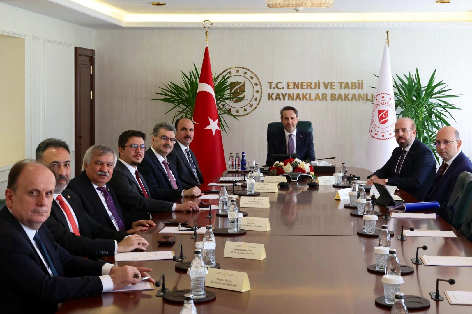 AK Parti Konya Milletvekilleri ve Konya Büyükşehir Belediye Başkanı Uğur