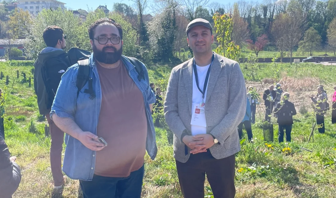 İzmir’de Bornova Belediye Başkanı Ömer Eşki, Fransa’da düzenlenen Energy Cities