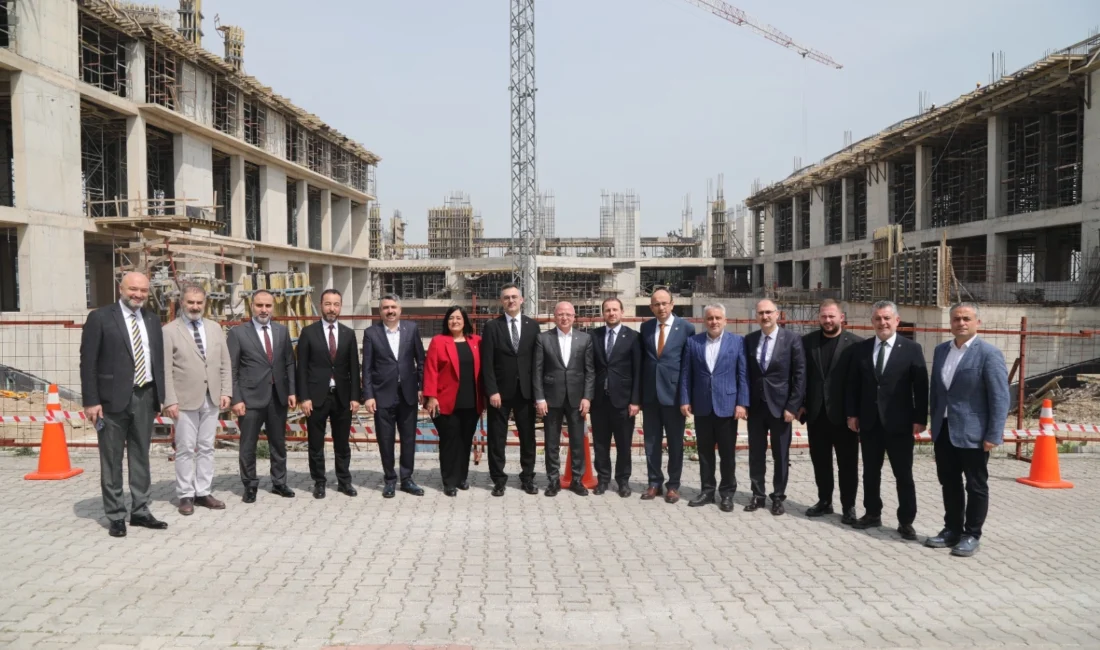 Bursa Teknik Üniversitesi Rektörü Prof. Dr. Naci Çağlar, Bursa Milletvekilleri,