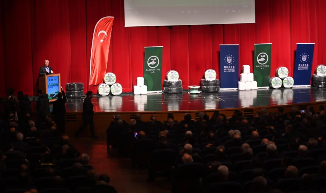 Bursa Büyükşehir Belediye Başkanı Mustafa Bozbey, ‘Büyük Çiftçi Buluşması’nda bir